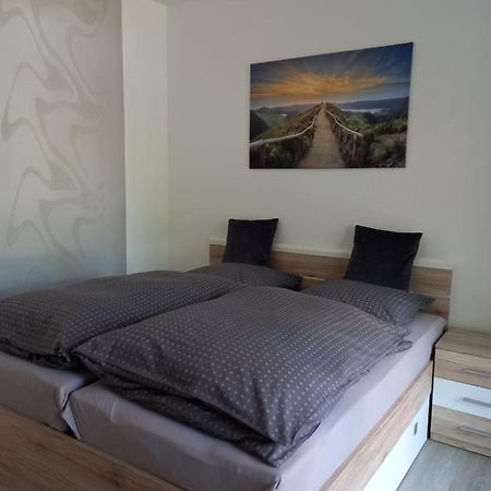 Appartment Hochpaterre Springe Ngoại thất bức ảnh