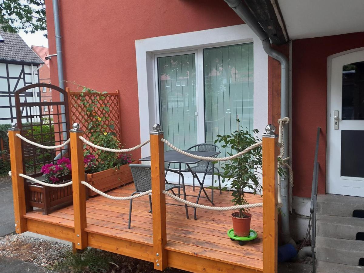 Appartment Hochpaterre Springe Ngoại thất bức ảnh